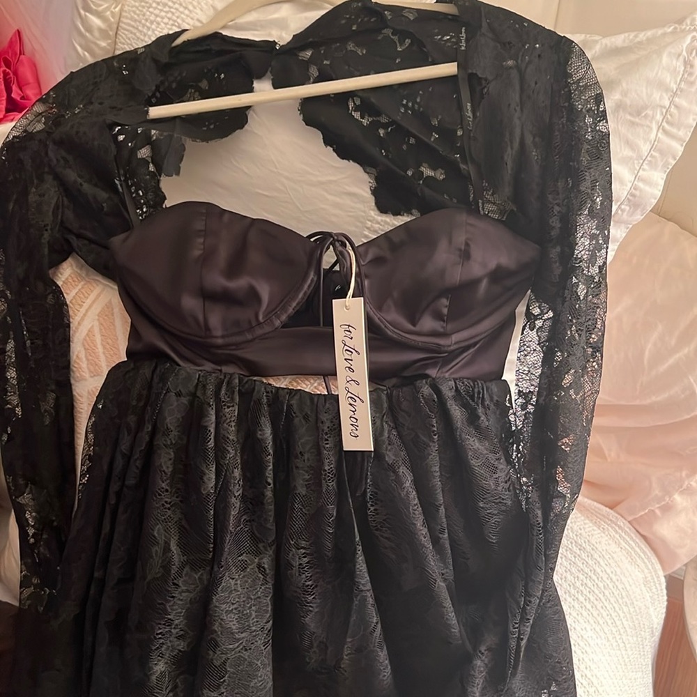 NWT For Love and Lemons Black Long Sleeve Floral Lace black dress Sz M - Picture 4 of 7